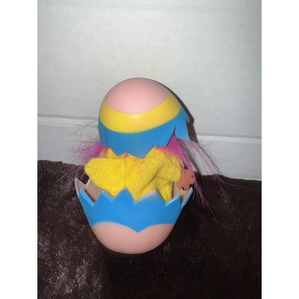 Vintage 1990s‎ Troll Chick Cracked Easter Egg Doll Pink Hair Blue Eyes - 5